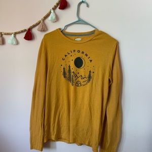 Old Navy Graphic Long Sleeve Tee